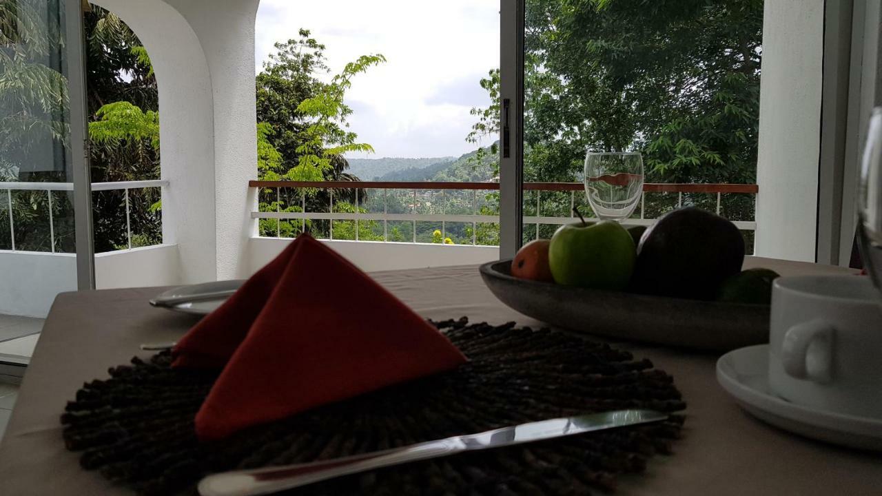 Regent Lodge Hotel & Villa Kandy Exterior photo