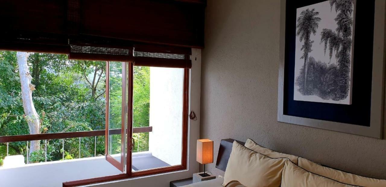 Regent Lodge Hotel & Villa Kandy Exterior photo